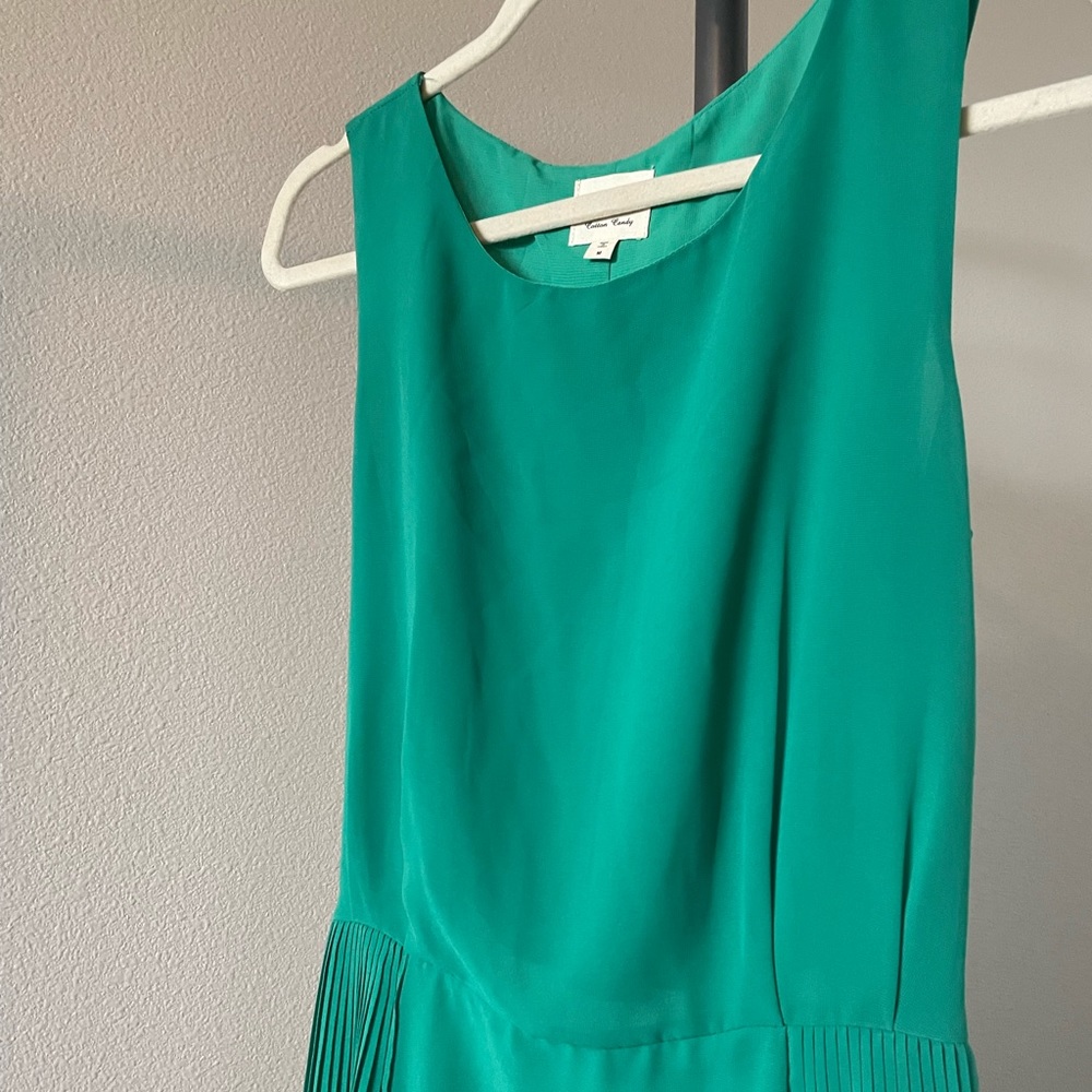 Green Pleated Mini Dress w/ Open Back (Cotton Candy - Size M)